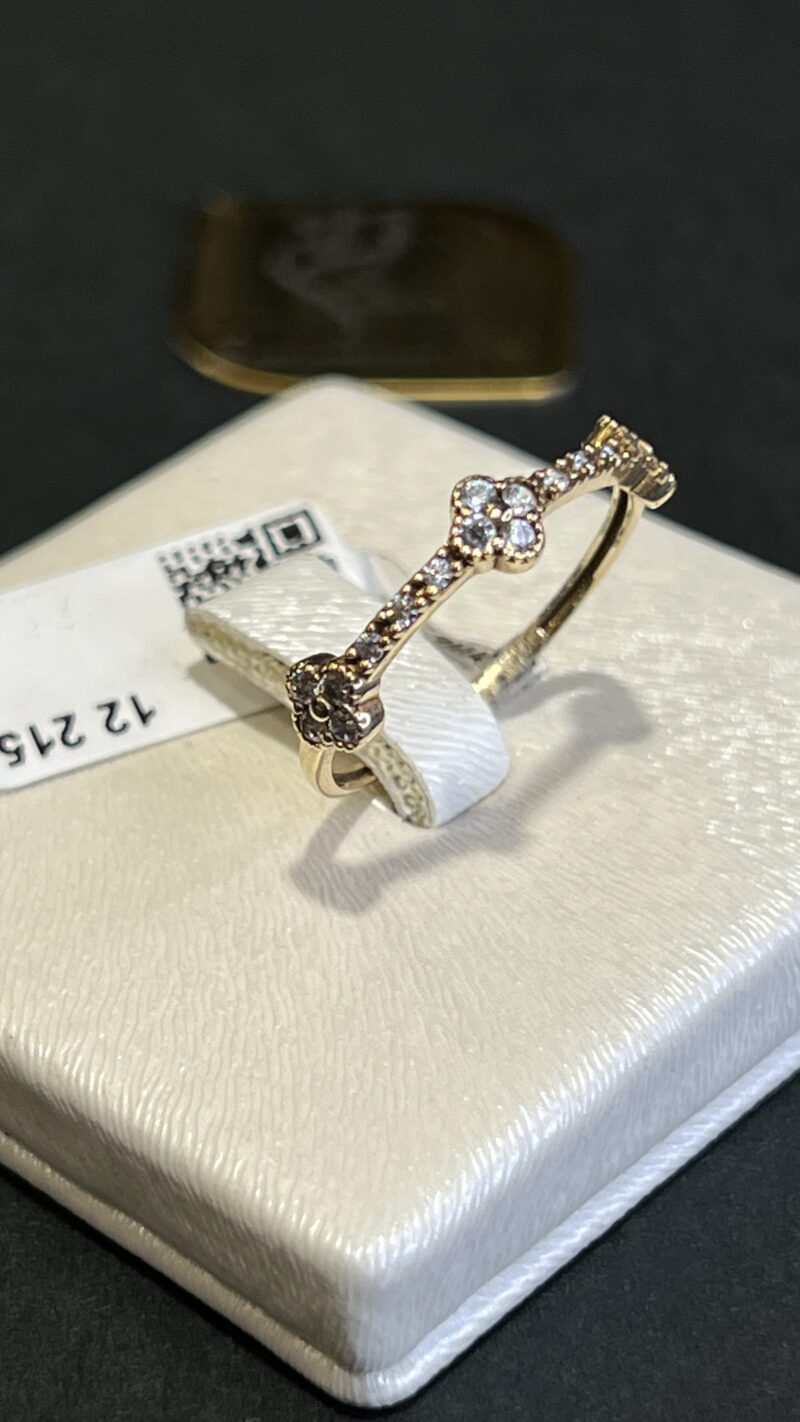 انگشتر ونکلیف Van Cleef
